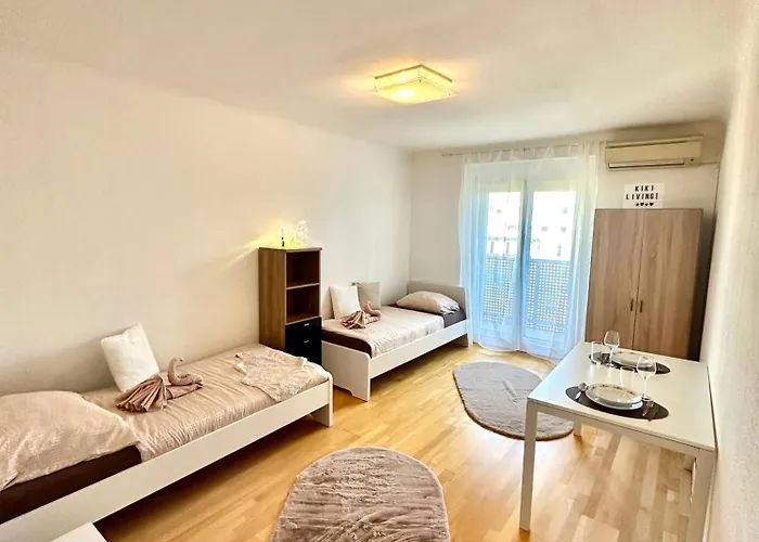 Quiet Near Airport Vienna #2 * Schwechat